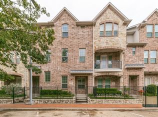 15851 Spectrum Dr, Addison, TX 75001