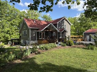 26 Skyline Dr N, New Florence, MO 63363