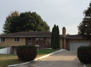 725 Randall Ct, Marengo, IL 60152