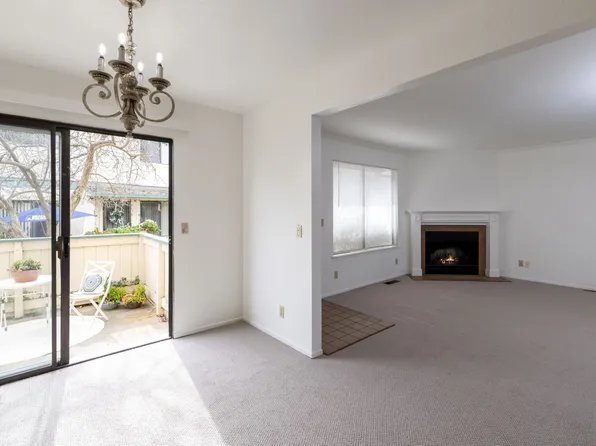 216 Green Meadow Dr APT C, Watsonville, CA 95076