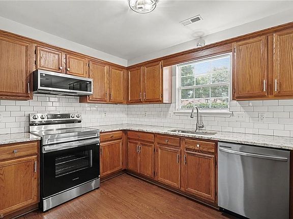 3rd image of 7518 Prindle Lake Dr