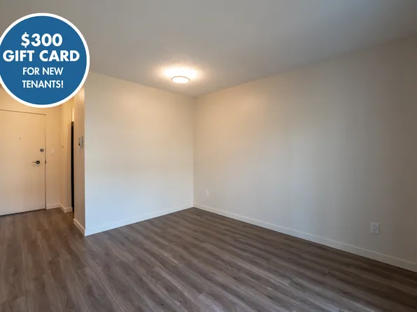 973 Forestbrook Dr #403, Penticton, BC V2A 2E9