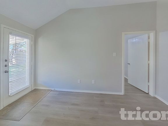 2nd image of 12212 Rolling Ridge Dr