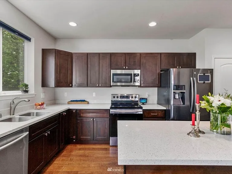 4949 Onalaska Loop SE — Photo 6
