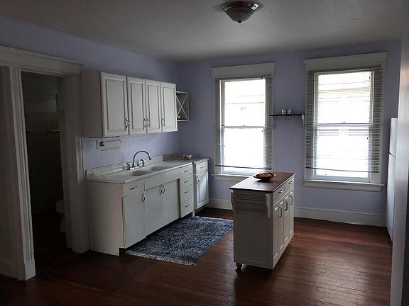 5th image of 950 Townsend Ave Fl 2nd