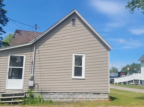 501 N Forest St, Standish, MI 48658
