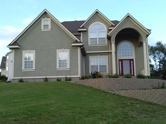 3rd image of 6005 Woodland Ave