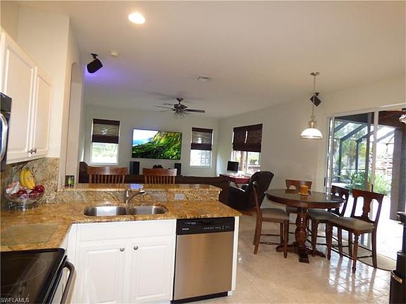 4th image of 15830 Beachcomber Ave