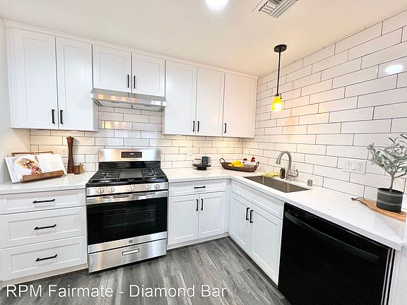 4th image of 19226 E Campton St