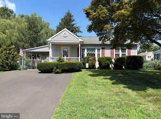 357 Beech St, Warminster, PA 18974