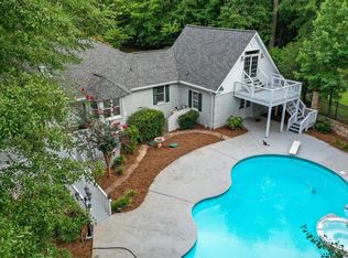162 Oak Leaf Cir, Eatonton, GA 31024