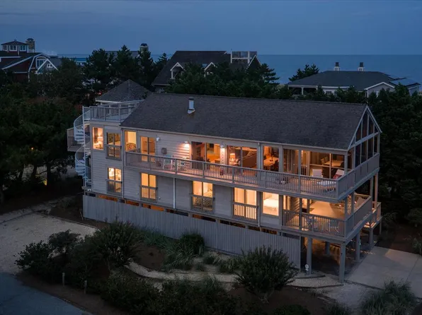 7 Sand Dunes Dr, Dewey Beach, DE 19971
