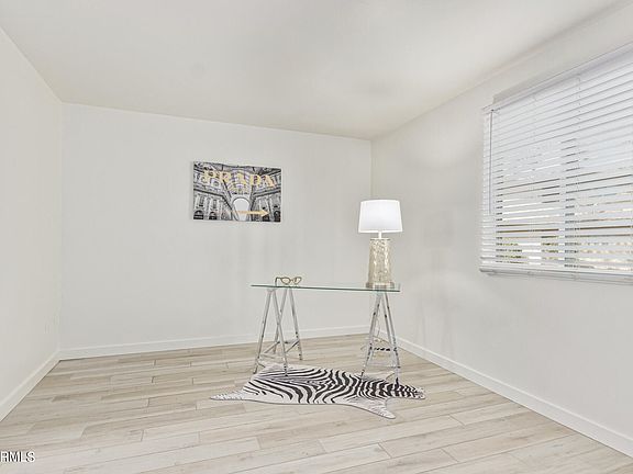 4th image of 3314 N 68th St Unit 134W