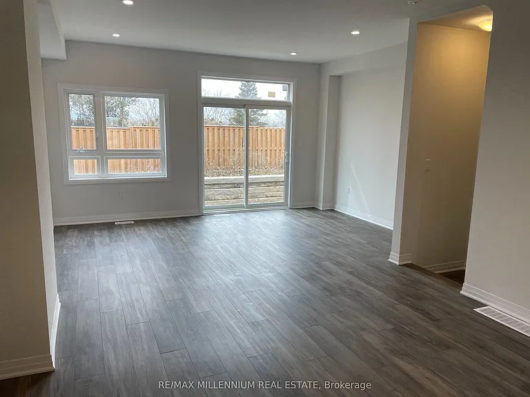 51 Sparrow Ave #24 — Photo 8