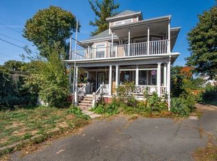 45 Bloomfield St, Lynn, MA 01902