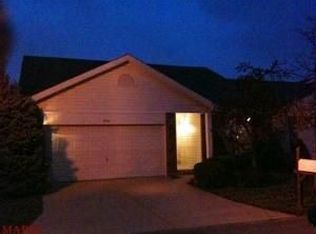 524 Coventry Trail Ln, Maryland Heights, MO