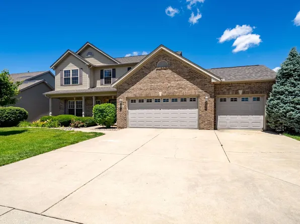 3914 Brookline Ln, Bloomington, IL 61705
