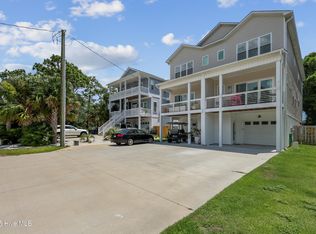 914 Old Dow Rd #1, Carolina Beach, NC 28428
