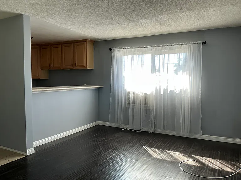 645 Scott Pl #6 — Photo 11