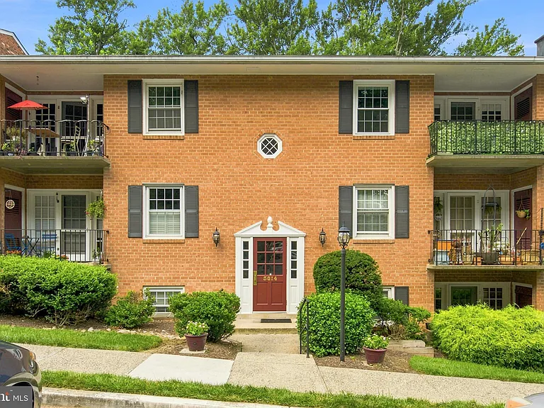 3814 Lyndhurst Dr #203 — Photo 20