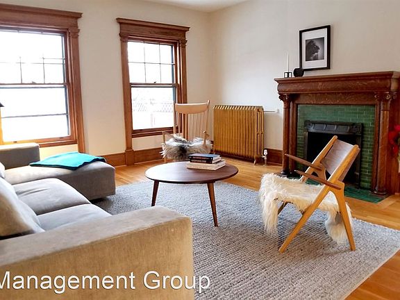 3rd image of 733 W Delavan Ave #9754736
