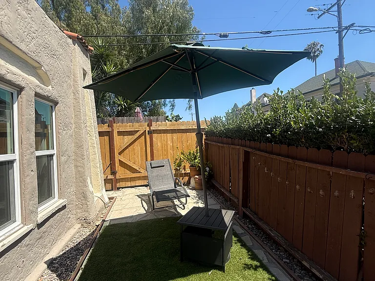 2151 Montana St — Photo 9