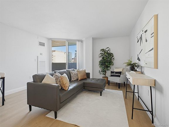4th image of 601 W 11th Avenue #604