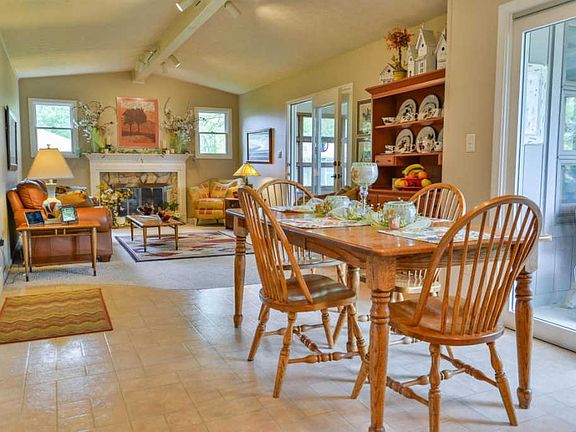 4th image of 12873 Fox Run Ct N