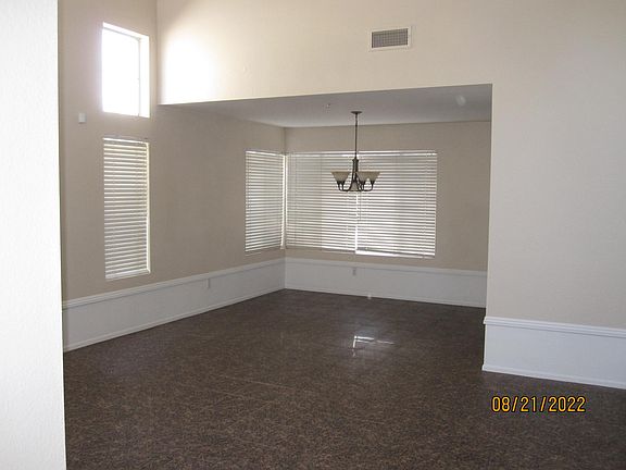 Formal & Dining area