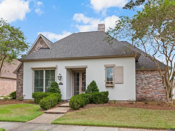 6915 Dianthus Dr, Baton Rouge, LA 70817
