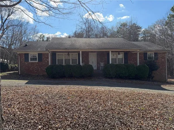 2853 Longpine Rd, Burlington, NC 27215