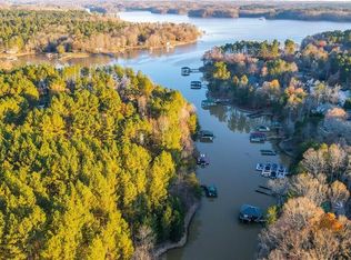 2170 Capes Cove Dr #271, Sherrills Ford, NC 28673