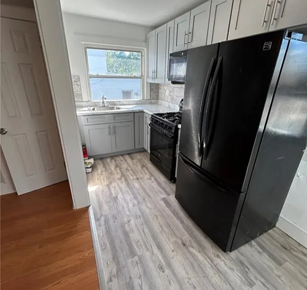 72 Soundview St #2 — Photo 5