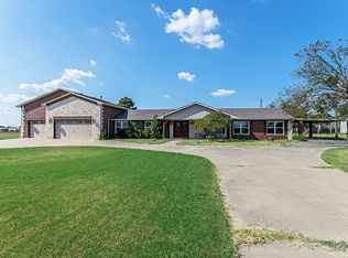 1136 E 39th St, Shawnee, OK 74804