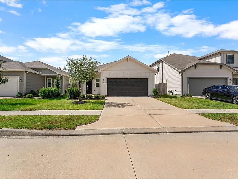 26370 Cedar Sedge Dr — Photo 1