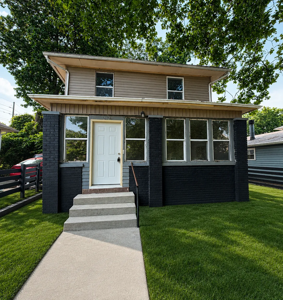 4 bed, 2470 sqft, $1,700 — Photo 1