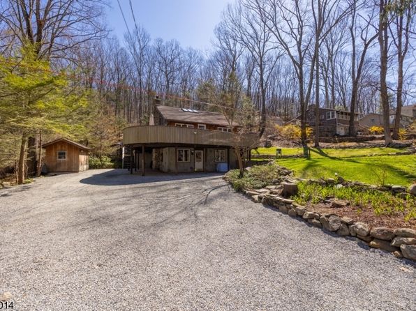 20 Glenwood Ln, Vernon Twp., NJ 07461