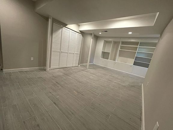 3rd image of 80 Freemont Ct #A
