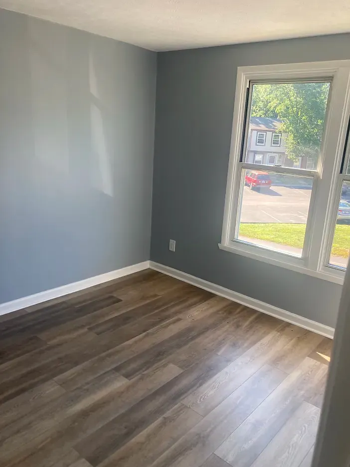 3 bed, 1.5 bath, 1220 sqft, $1,800 — Photo 1