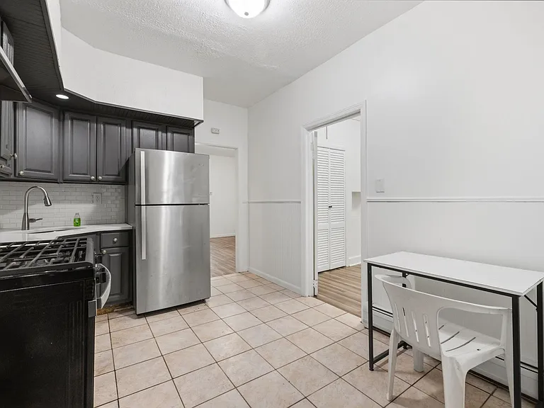 342 Avenue E #1 — Photo 6