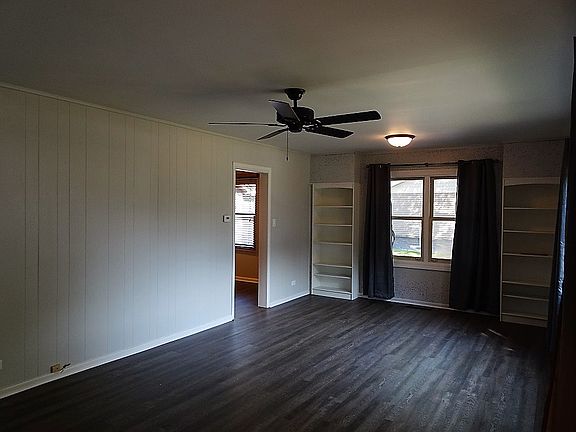 4th image of 11536 S Neenah Ave