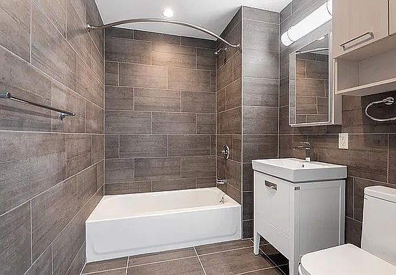 5th image of 2715 Astoria Blvd #3F