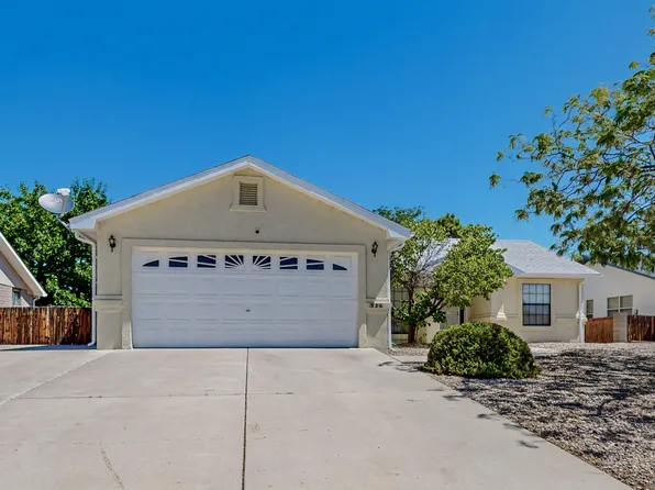 936 Lee Trevino Dr, Belen, NM 87002