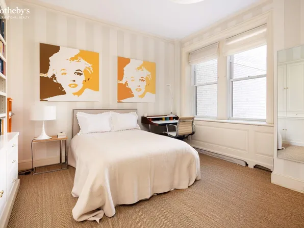 930 Park Avenue image 13 of 17