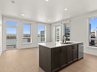 440 W Columbia Way #721, Vancouver, WA 98660