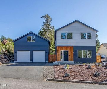 140 Lancer St, Lincoln City, OR, 97367
