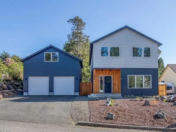 140 Lancer St, Lincoln City, OR 97367