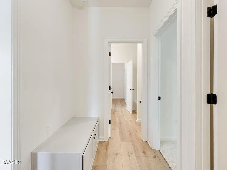 106 Dawson Ave — Photo 16