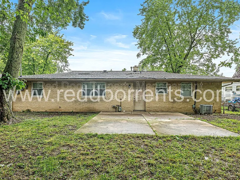 9949 Ellis Dr — Photo 18