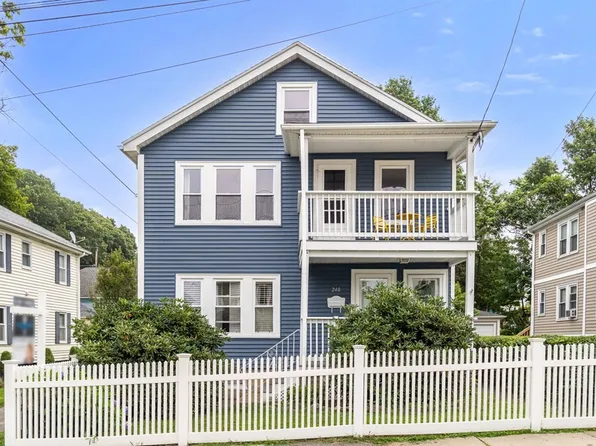 240 Kittredge St #2, Roslindale, MA 02131